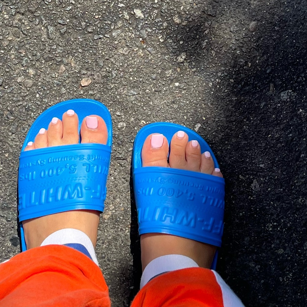 Off-white slides